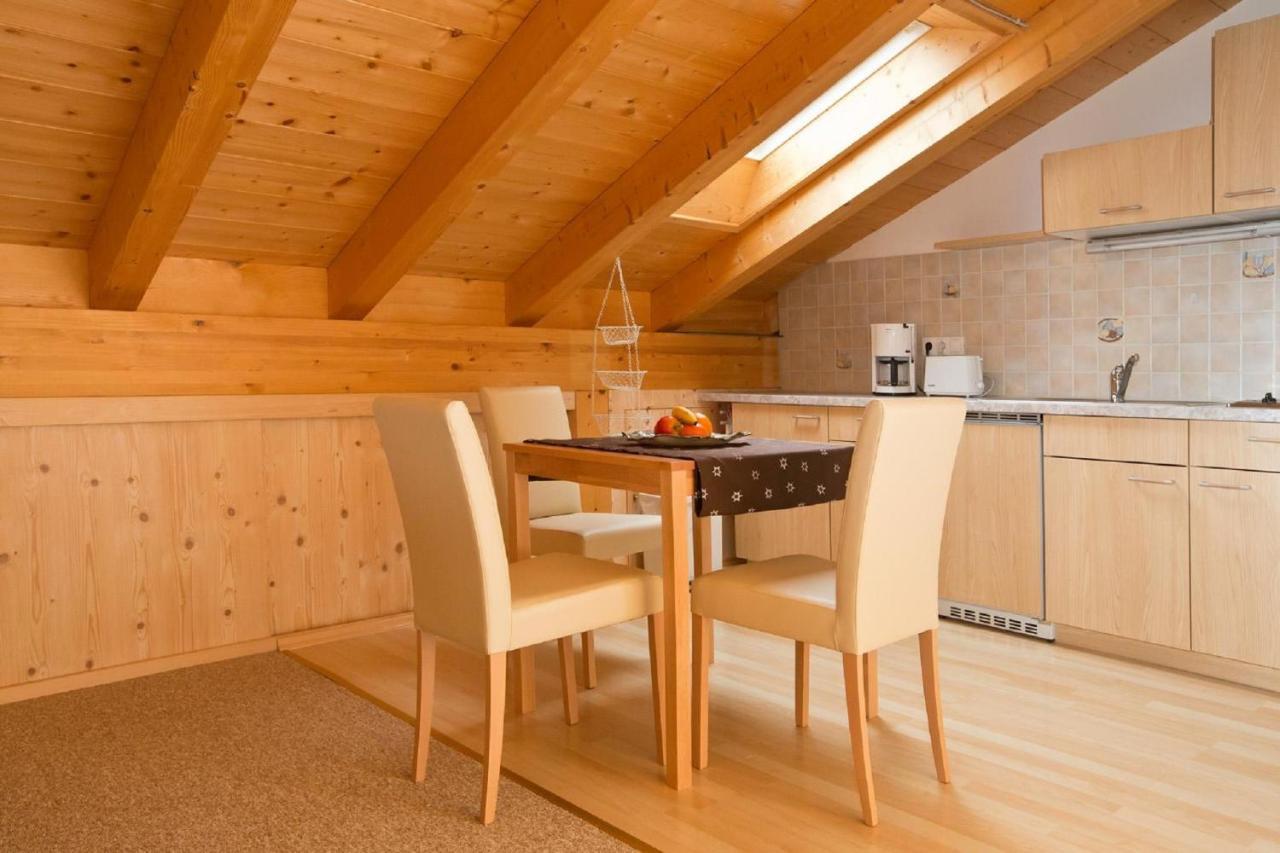 Gaestehaus Loedermann Garmisch-Partenkirchen Exterior foto